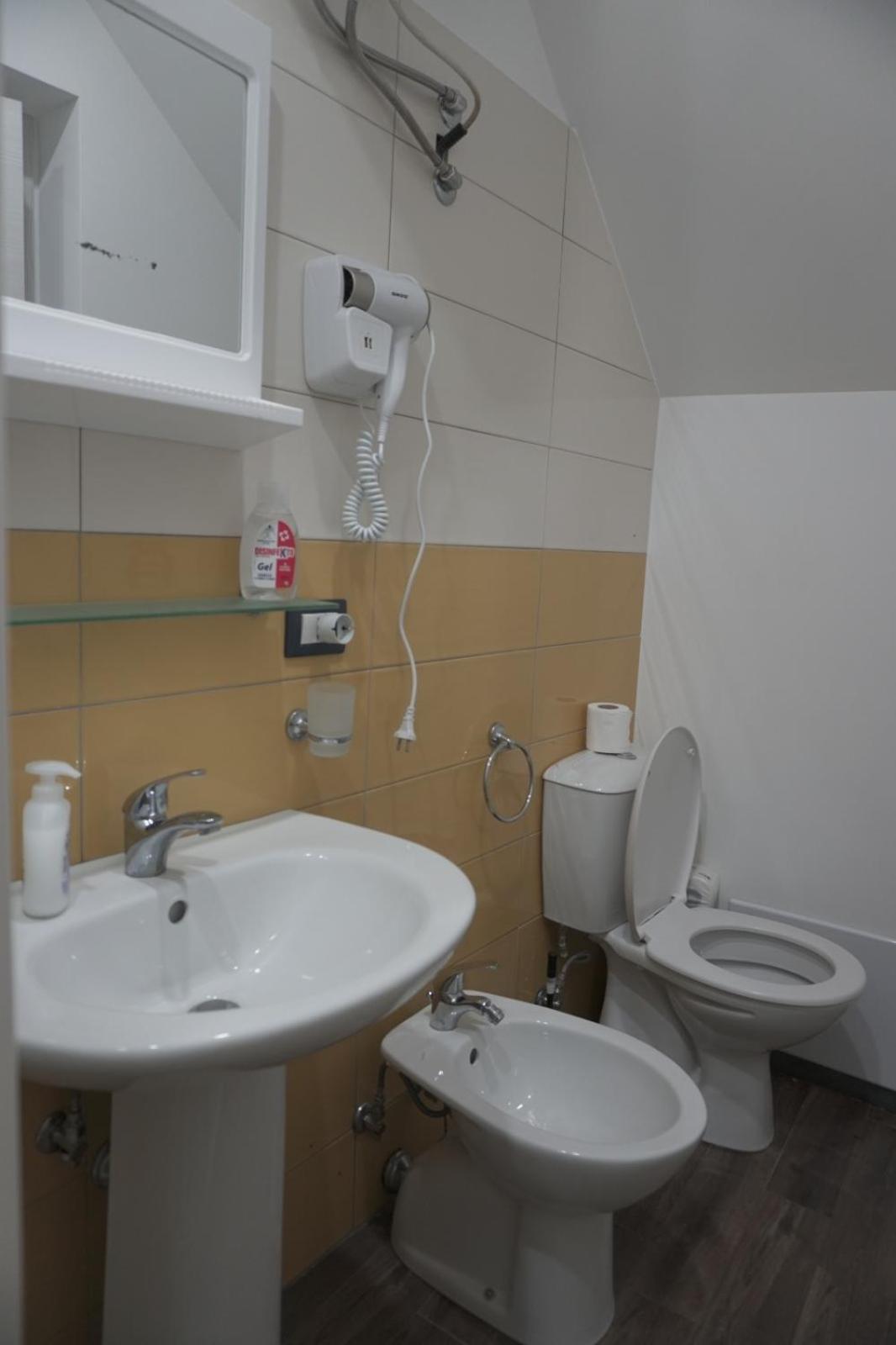 B&B Porta Garibaldi Catania Ruang foto